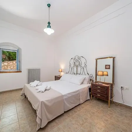Nonna House * Agia Efimia